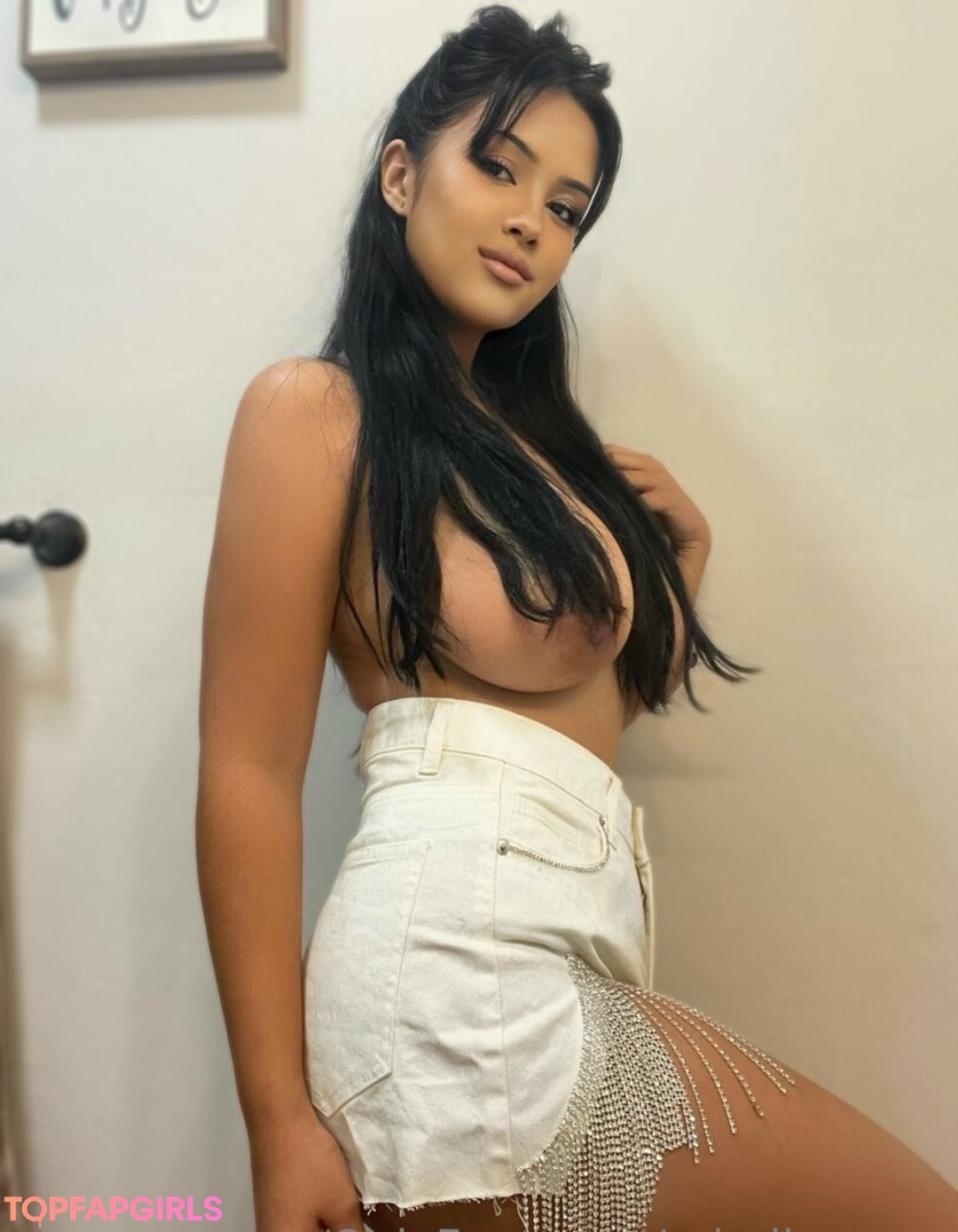 Photo nue de fuite OnlyFans de Rebelle Game #126