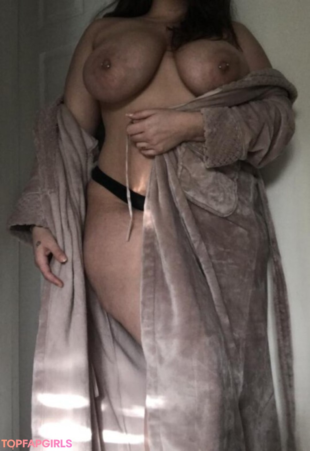 Photo nue de fuite OnlyFans de Katie Cummings #4