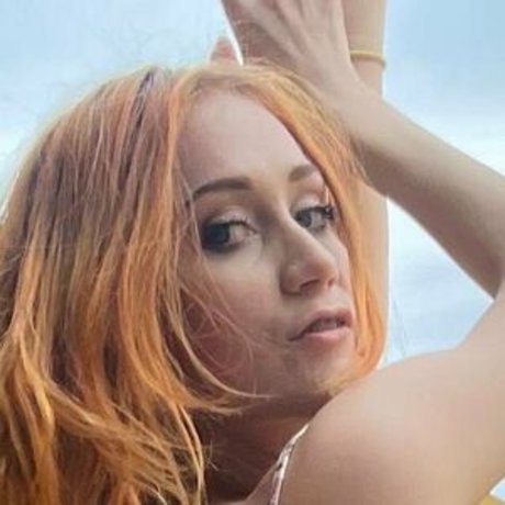 Photo nue de fuite OnlyFans de Scarlet Skies