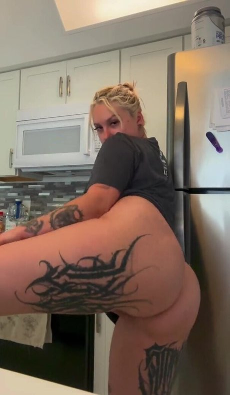 Skylar Vox
