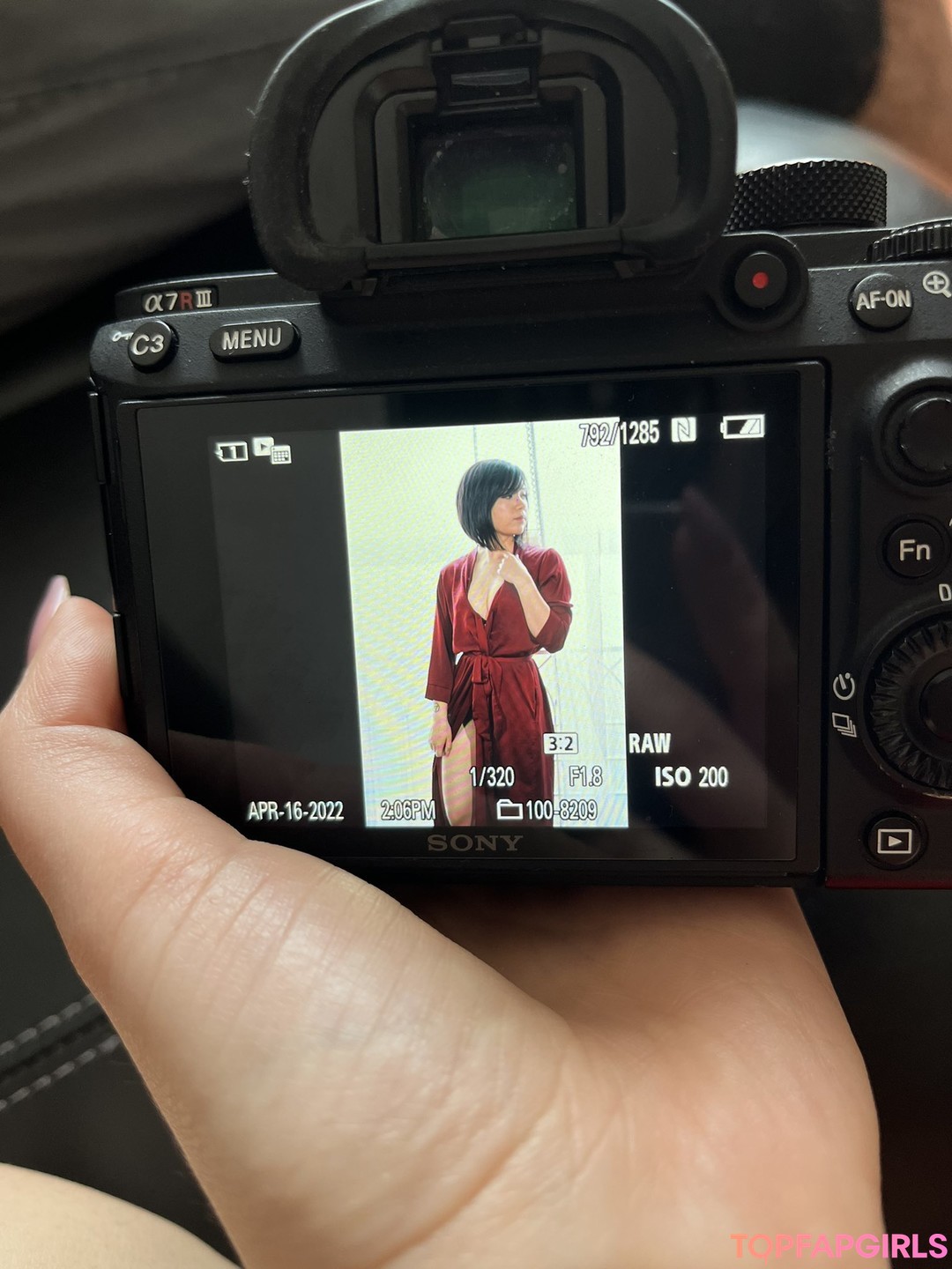 Photo nue de fuite OnlyFans de Womanwearingred #275