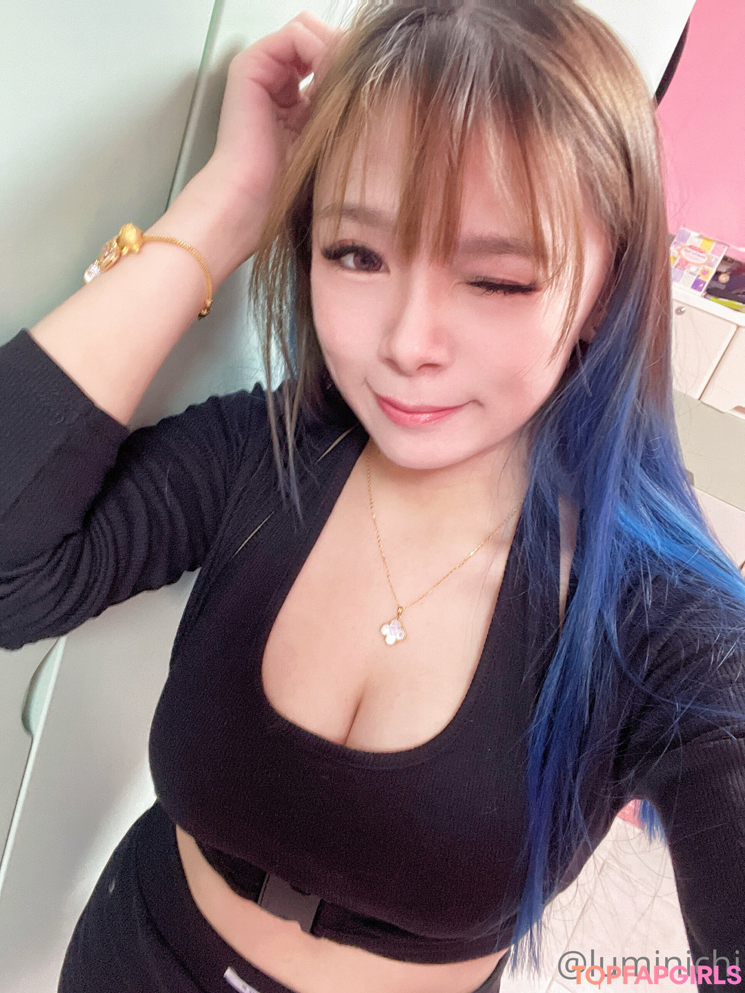Photo nue de fuite OnlyFans de Luminichi #211