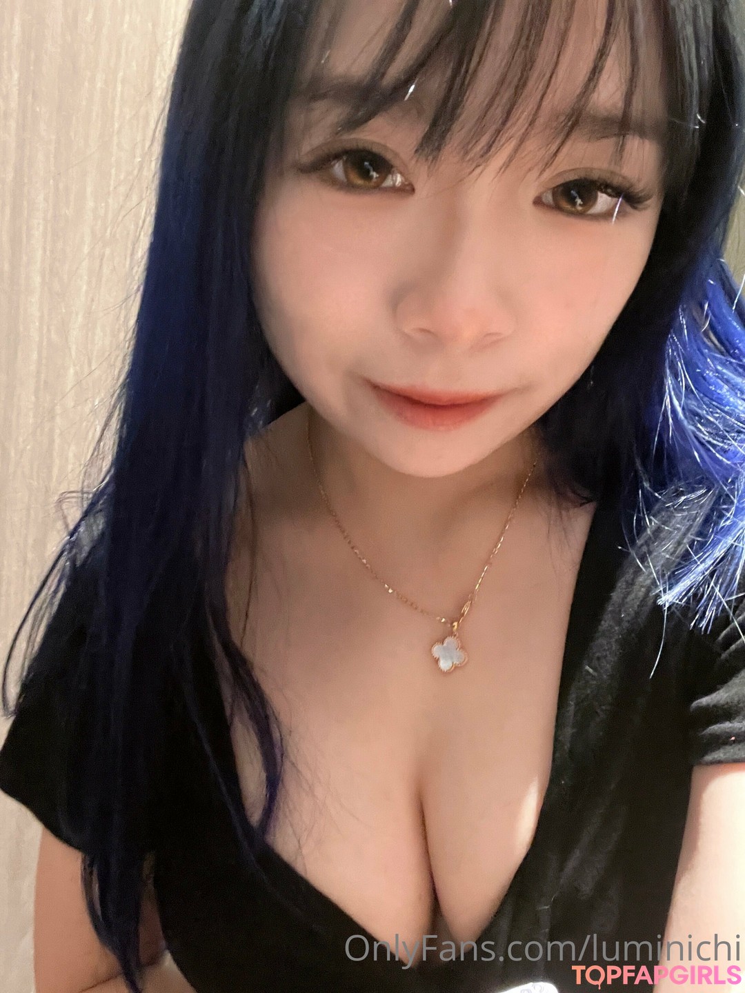 Photo nue de fuite OnlyFans de Luminichi #99