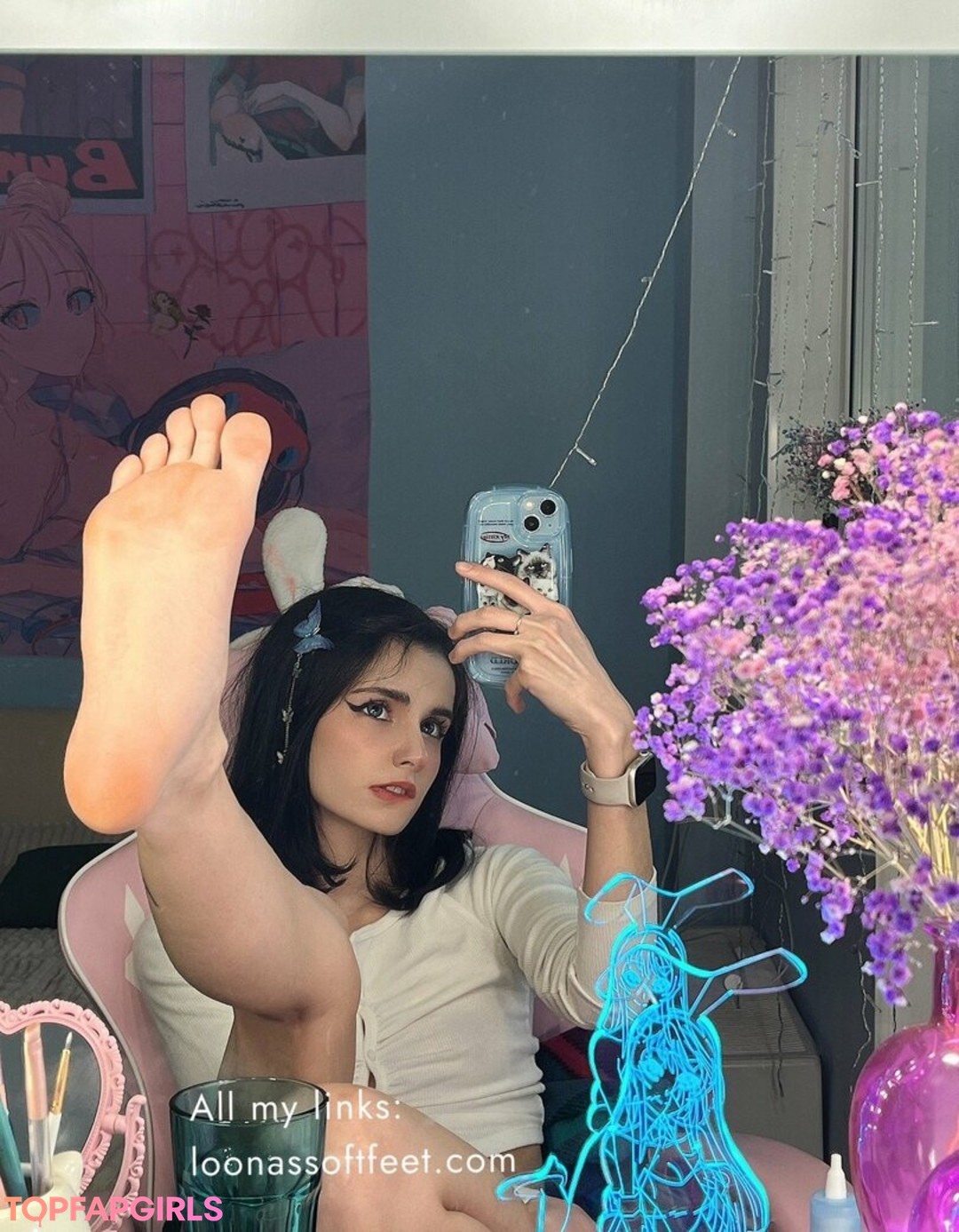 Photo nue de fuite OnlyFans de Loona #1158