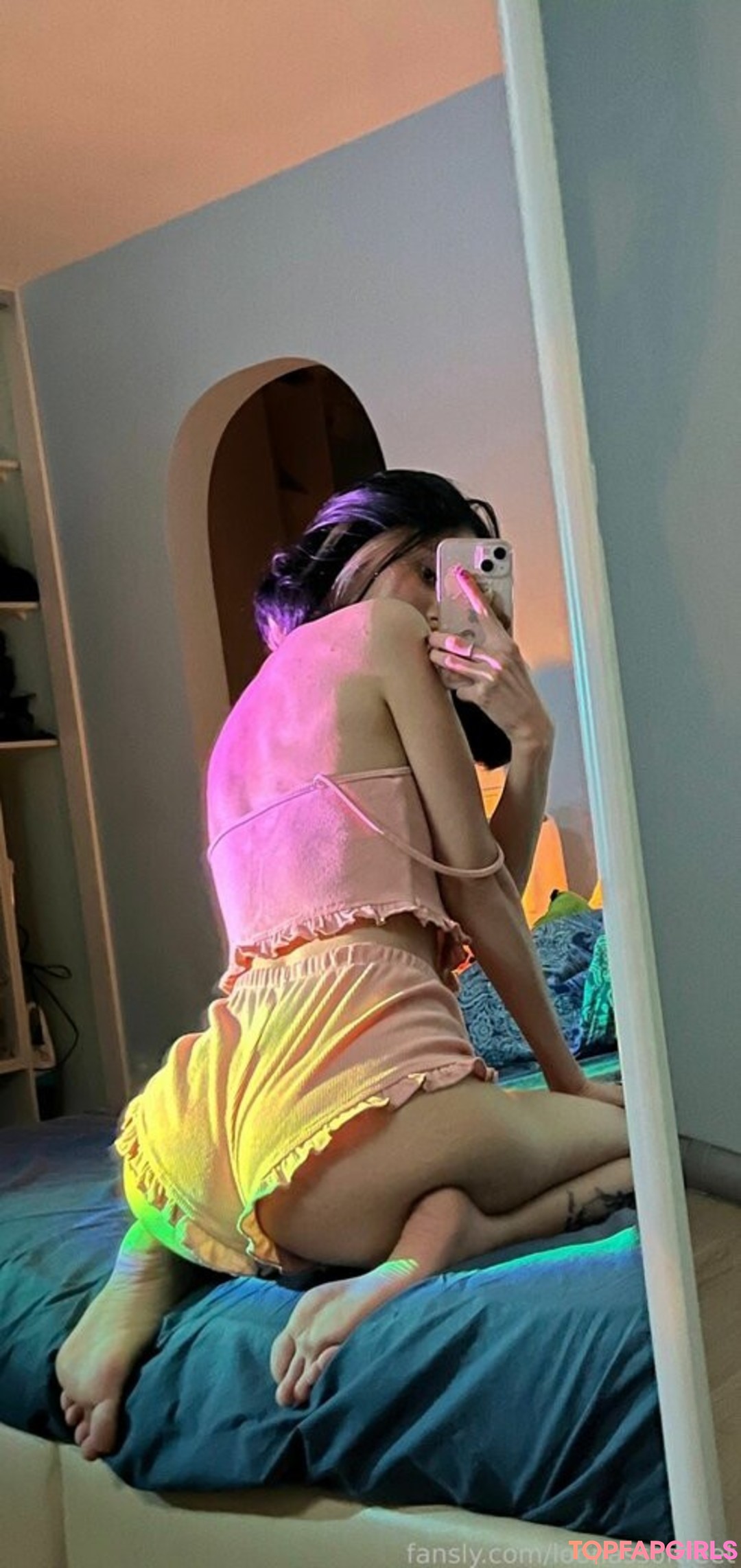 Photo nue de fuite OnlyFans de Loona #1196
