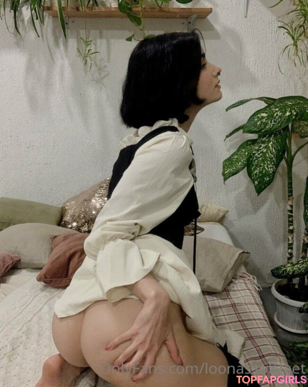 Photo nue de fuite OnlyFans de Loona #184