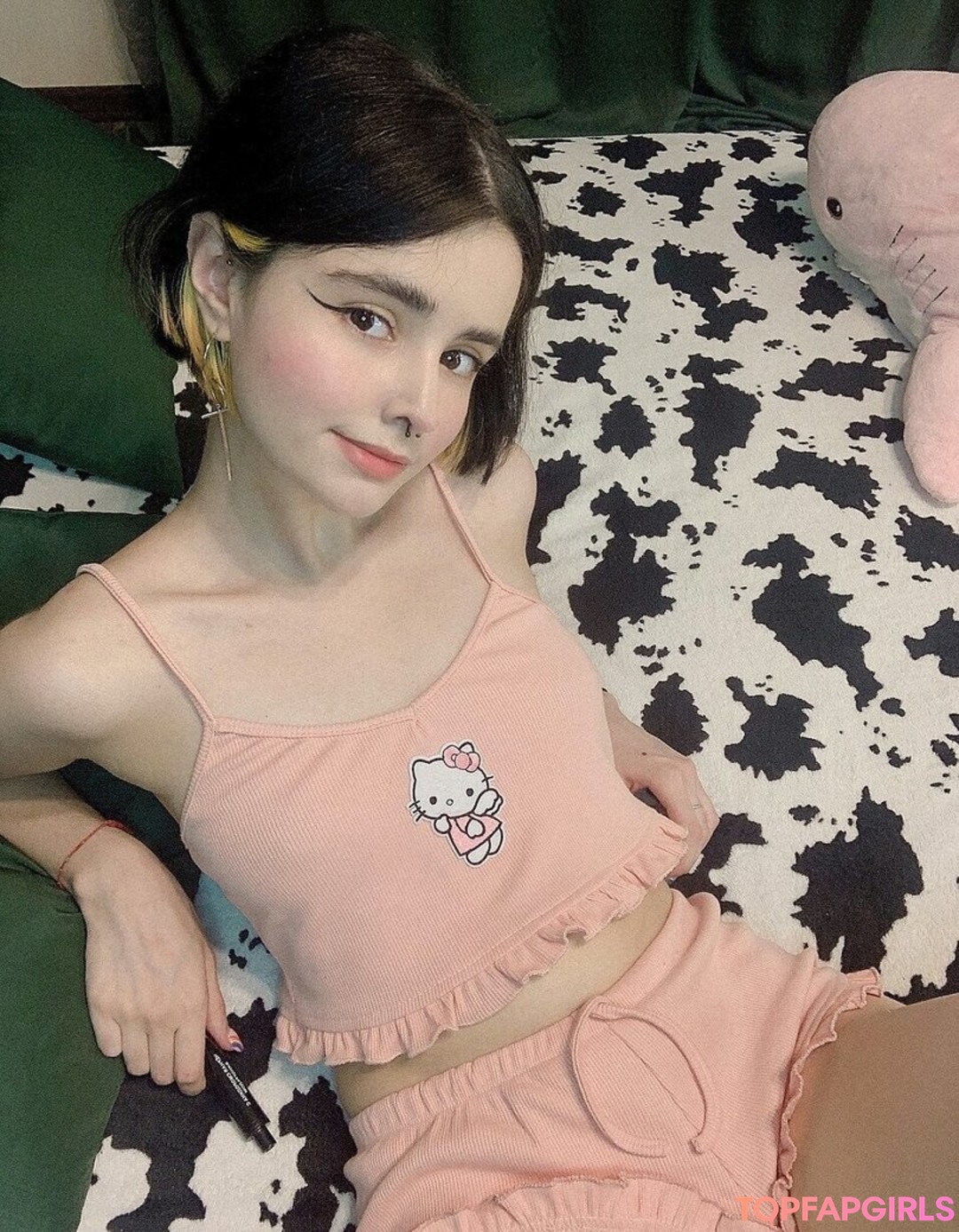 Photo nue de fuite OnlyFans de Loona #247