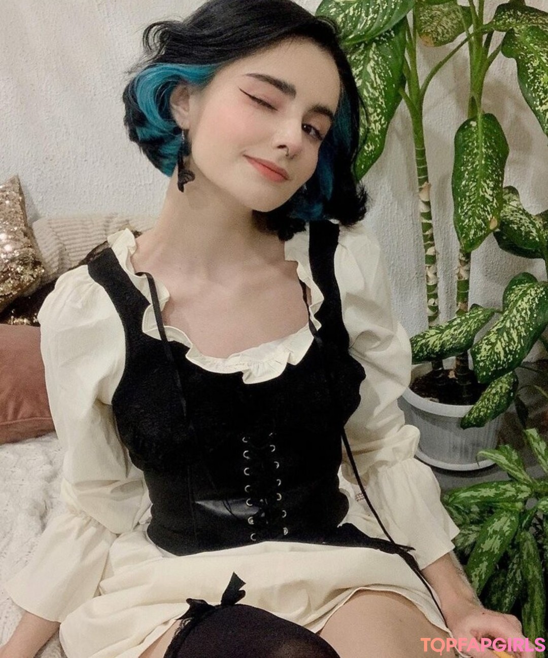 Photo nue de fuite OnlyFans de Loona #308