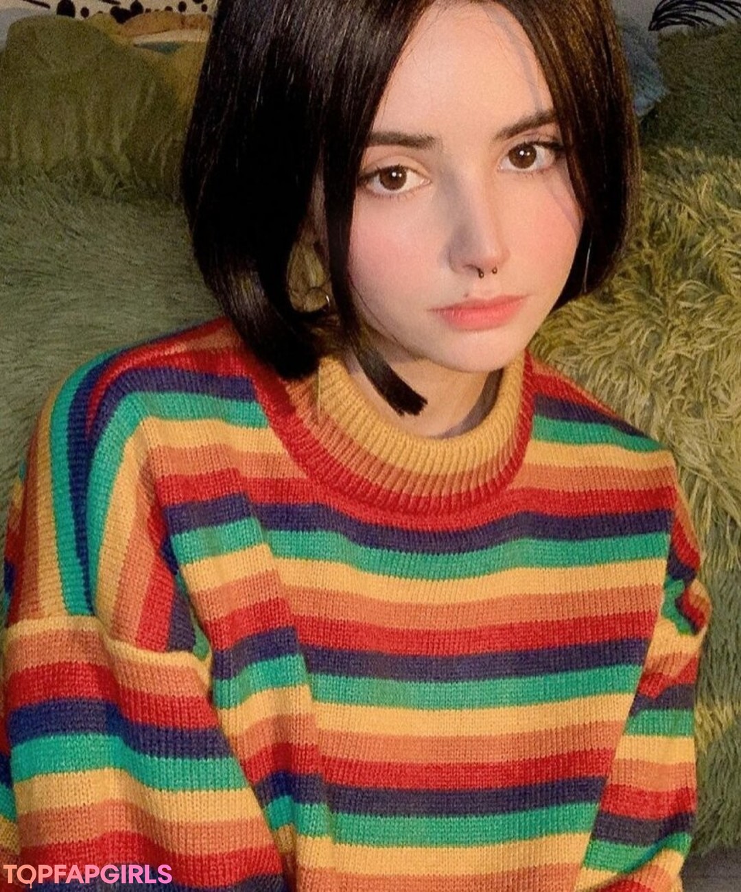 Photo nue de fuite OnlyFans de Loona #335