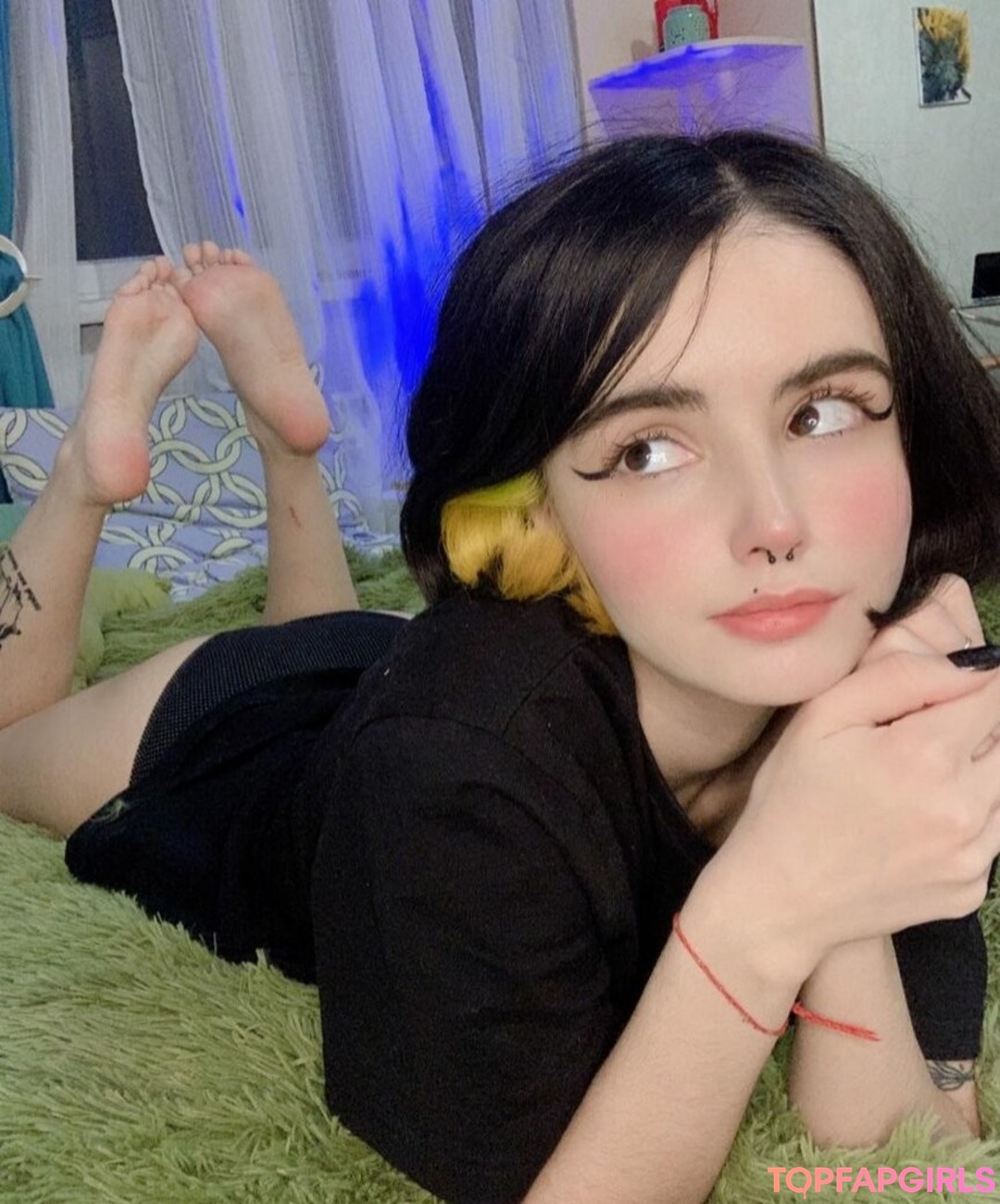 Photo nue de fuite OnlyFans de Loona #350
