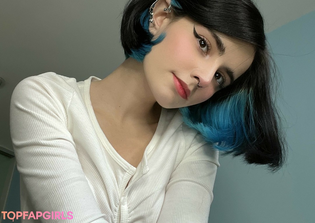 Photo nue de fuite OnlyFans de Loona #542