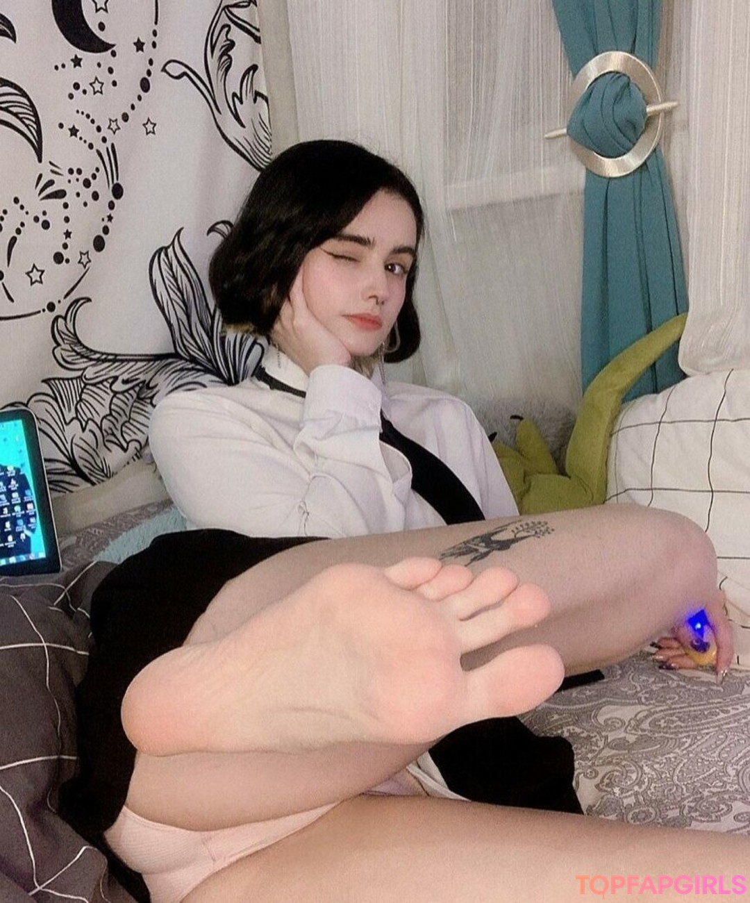 Photo nue de fuite OnlyFans de Loona #599