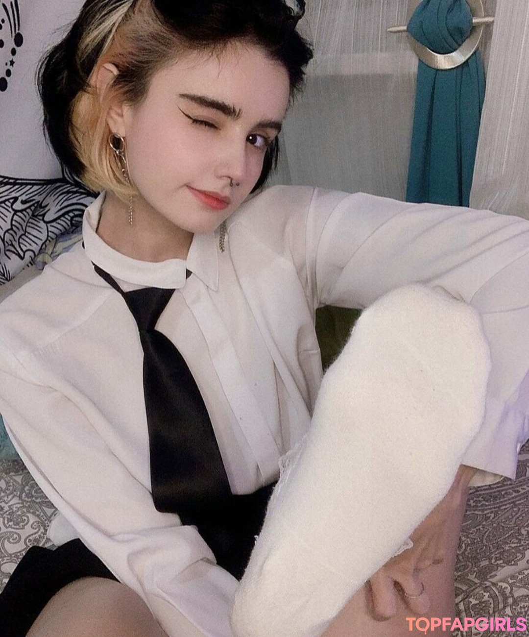 Photo nue de fuite OnlyFans de Loona #605