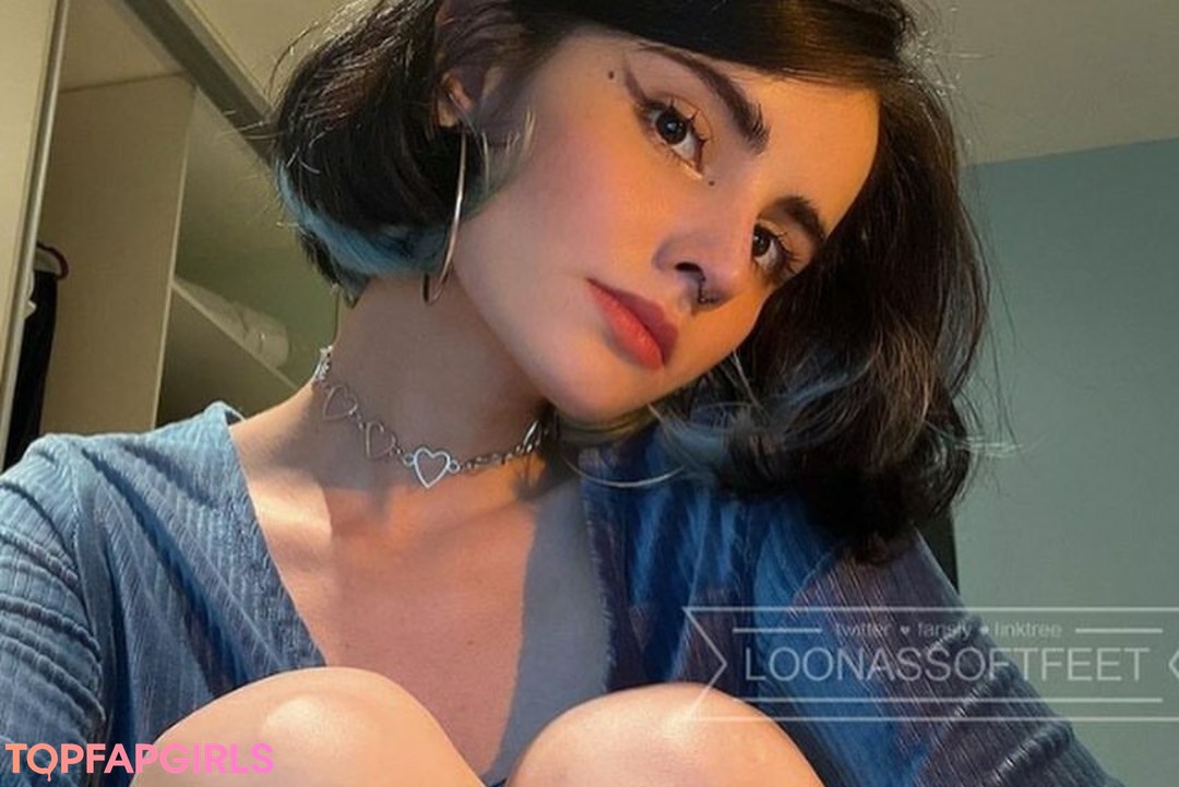 Photo nue de fuite OnlyFans de Loona #778