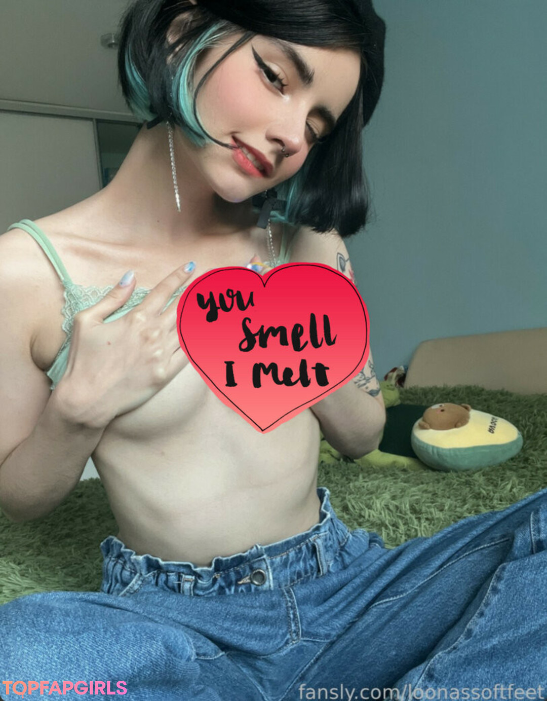 Photo nue de fuite OnlyFans de Loona #821
