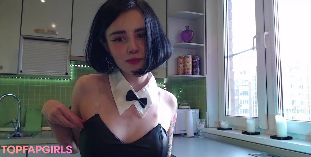 Photo nue de fuite OnlyFans de Loona #883