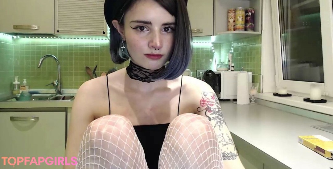 Photo nue de fuite OnlyFans de Loona #918