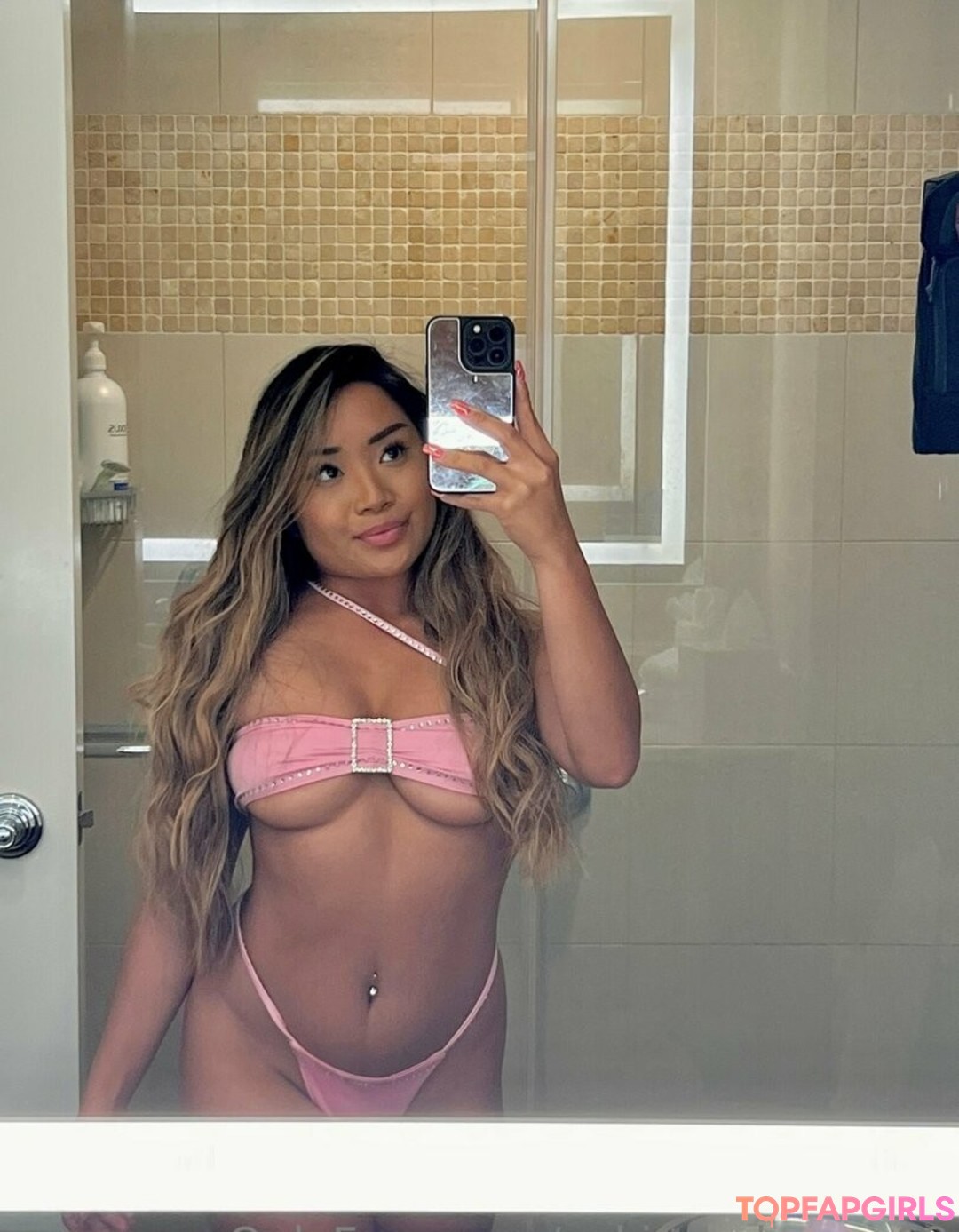 Photo nue de fuite OnlyFans de Suki #1102