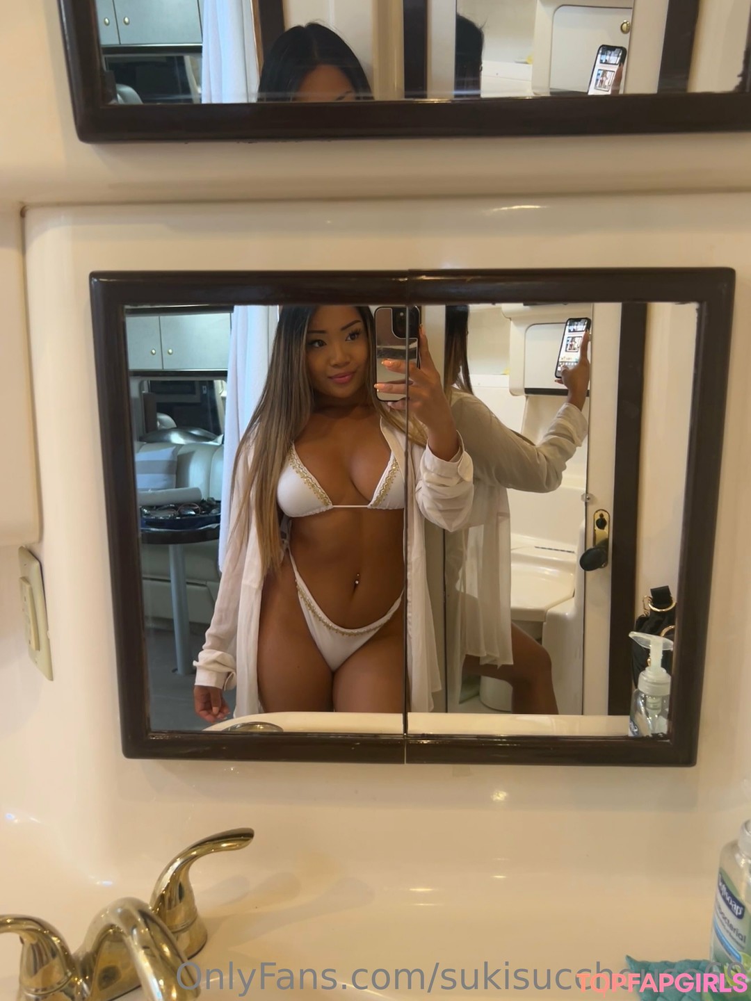 Photo nue de fuite OnlyFans de Suki #128