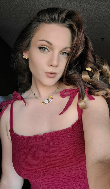 Photo nue de fuite OnlyFans de Nerdydirtycosplay