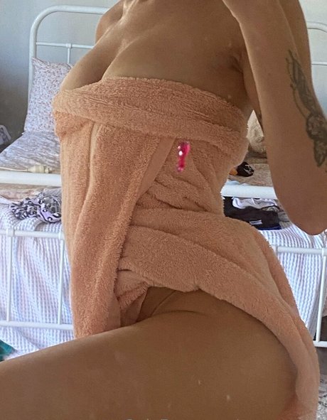 Photo nue de fuite OnlyFans de Amy Mason