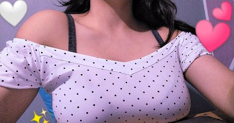 Photo nue de fuite OnlyFans de Yuwummie