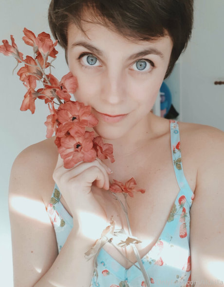 Photo nue de fuite OnlyFans de Lilukilla