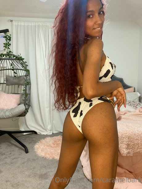 Photo nue de fuite OnlyFans de Caramel Bare