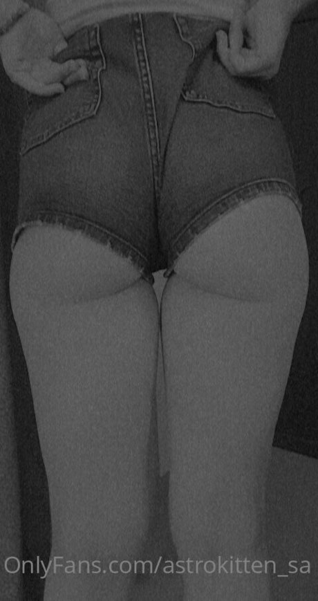 Photo nue de fuite OnlyFans de Astrokittensa