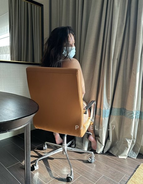 Photo nue de fuite OnlyFans de Zeeba Kalan