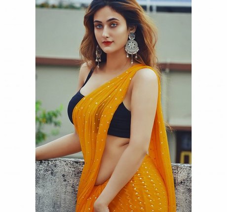 Photo nue de fuite OnlyFans de Nidhi Maheshwari