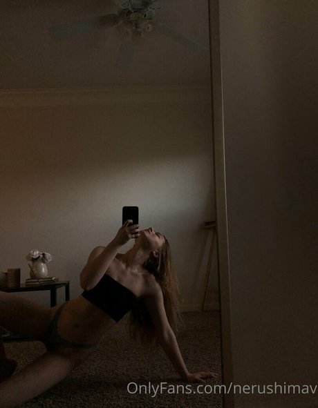 Photo nue de fuite OnlyFans de Nerushimav
