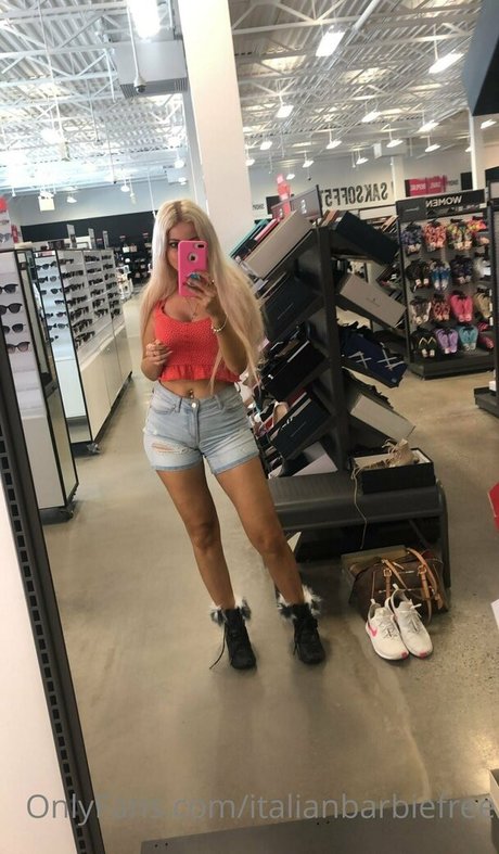 Photo nue de fuite OnlyFans de Sicilydollfree