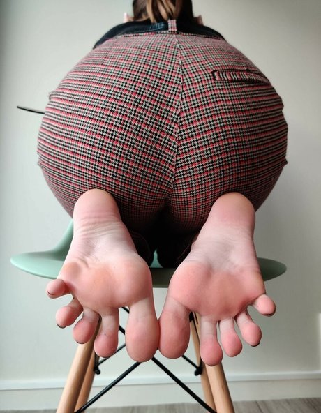 Alicefrenchfeet