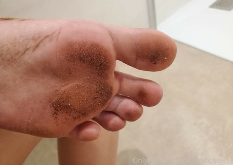 Alicefrenchfeet