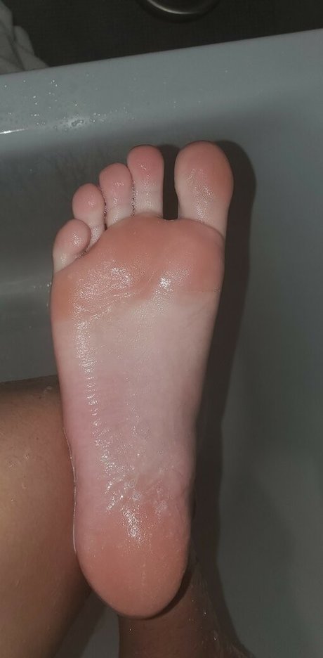 Alicefrenchfeet
