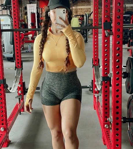 Photo nue de fuite OnlyFans de Sassi Z
