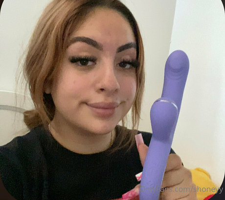 Photo nue de fuite OnlyFans de Shoneyy