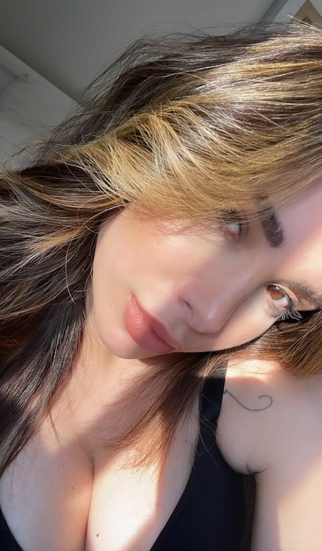 Photo nue de fuite OnlyFans de Bruna Gomes