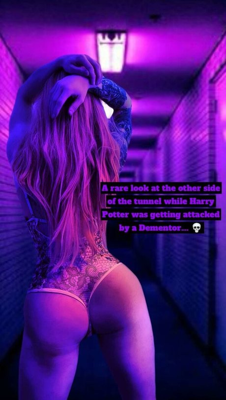 Photo nue de fuite OnlyFans de Roman Rose