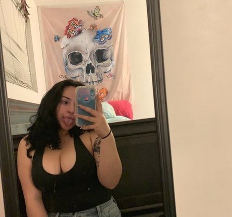 Photo nue de fuite OnlyFans de Curvygirlynat