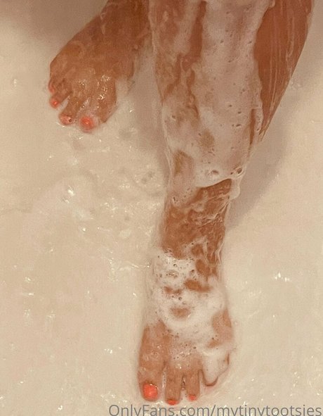 Photo nue de fuite OnlyFans de Mytinytootsies