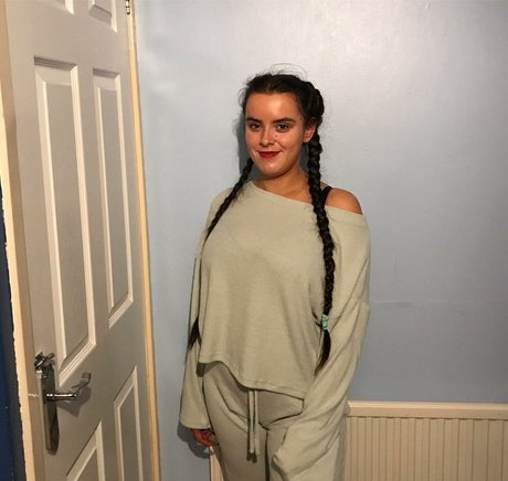 Photo nue de fuite OnlyFans de Kirsty Brittain