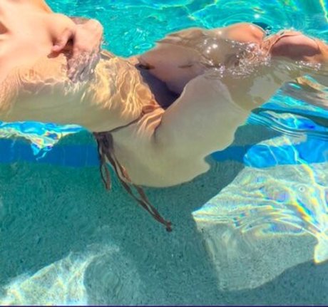 Photo nue de fuite OnlyFans de Olivia Gileno