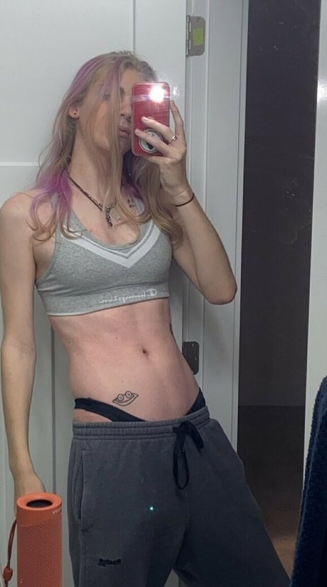 Photo nue de fuite OnlyFans de Laced Up Lace