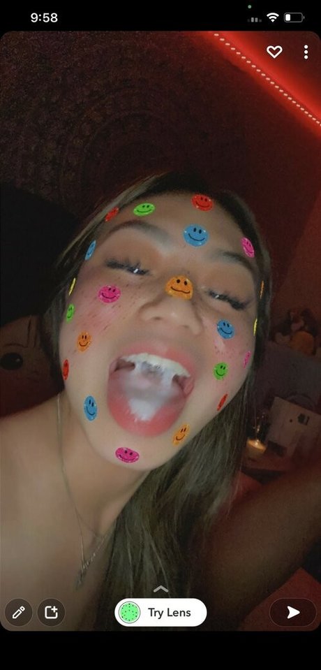 Photo nue de fuite OnlyFans de Kimvuongg