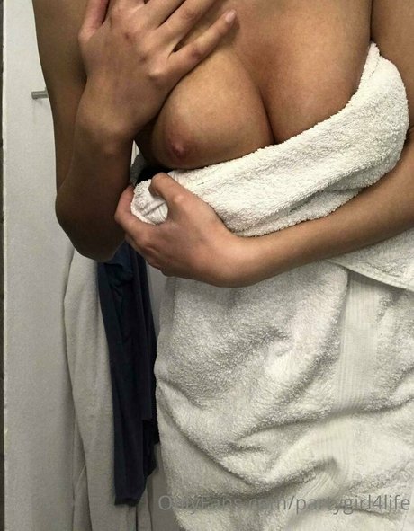 Photo nue de fuite OnlyFans de Partygirl4life