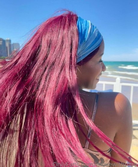 Photo nue de fuite OnlyFans de Movewithrose