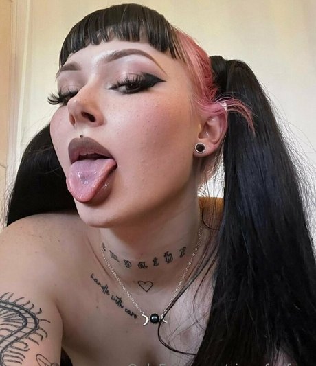 Photo nue de fuite OnlyFans de Sienafaefree