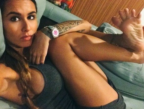 Pretty Feet